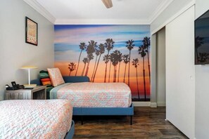 2 chambres, fer et planche à repasser, lit parapluie, Wi-Fi gratuit