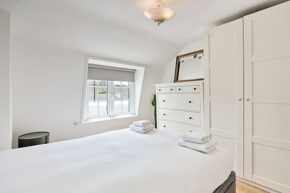 1 chambre, accès Internet, draps fournis