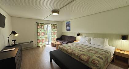 King Room With Balcony - NKB