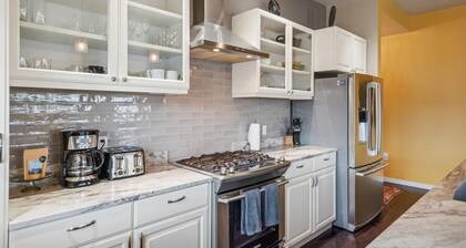 Meadowlark Suite - 201 2b1b