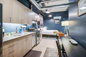 Apartment - Osprey Suite - 205 in Portland (Portland)