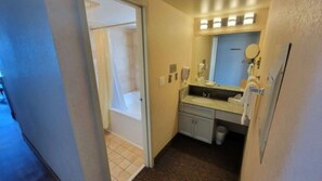 Jetted tub, towels, toilet paper