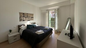1 soverom, strykejern/-brett, reiseseng for barn og wi-fi (inkludert)