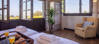 Rural villa with sea views