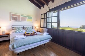 1 bedroom, iron/ironing board, travel cot, WiFi - Paradise of relax with your loved ones in Asturias (Marianes)
