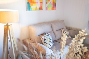 TV - Paradise of relax with your loved ones in Asturias (Marianes)