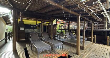 Casa em Ilhabela com Piscina e Vista para Montanha