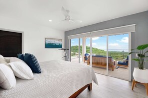 4 bedrooms, in-room safe, desk, iron/ironing board