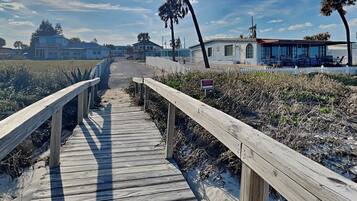 House (2 Bedrooms) | Property amenity