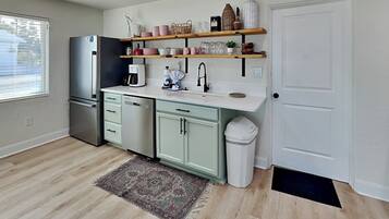 House (2 Bedrooms) | Property amenity