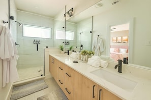 Shower, hair dryer, shampoo