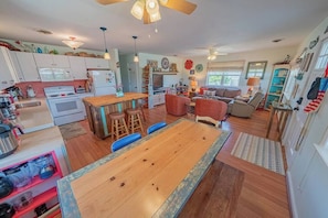 Fridge, microwave, oven, stovetop - Counting Pelicans + Ocean View + Pelican Hunt (Kill Devil Hills)