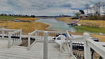 Studio (4 Bedrooms) | Kemudahan hartanah