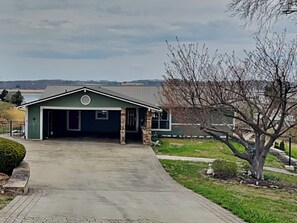 Studio (4 Bedrooms) | Property amenity - Sunset Cove by Jackson Mountain Rentals (Dandridge)