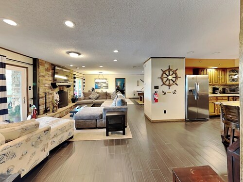 Sunset Cove by Jackson Mountain Rentals