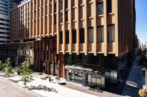 Hotel Riu Plaza Toronto
