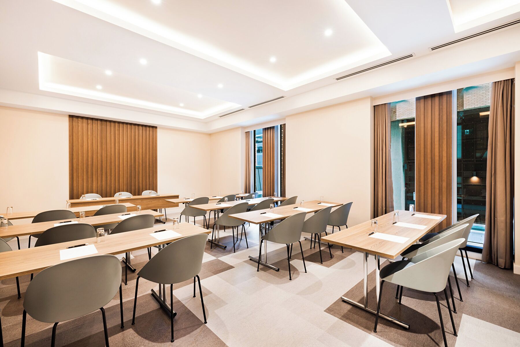 Photo - Riu Plaza Toronto