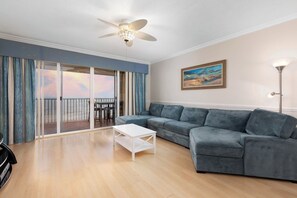 Imagen sin descripción, 3 de 32, botón