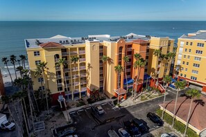 Imagen sin descripción, 2 de 32, botón