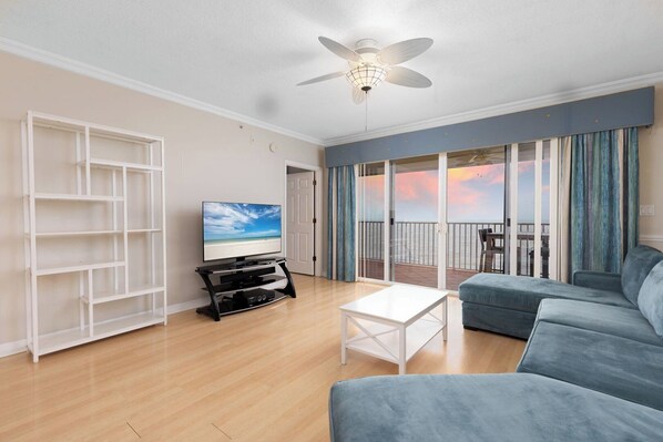 Imagen sin descripción, 1 de 32, botón