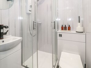 Shower - Flat 1, Mona House (Conwy)
