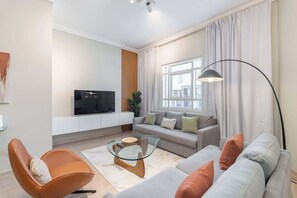 TV - Free housekeeping visits during your stay - StayShort - Comfortable 1BR JVC Retreat with Pool! (JVC)