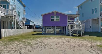 Surfside Beach Bungalow by Ryson Vacation Rentals