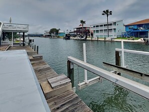 House (4 Bedrooms) | Property amenity