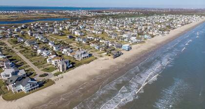 Molly's Dune by Ryson Vacation Rentals