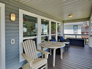 House (3 Bedrooms) | Property amenity - Molly's Dune by Ryson Vacation Rentals (Galveston)
