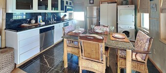 Beachside Tiki Hut by Ryson Vacation Rentals