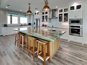 House (4 Bedrooms) | Property amenity