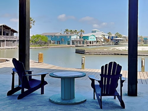 The Salty Dog at Copano Bay by Miss Kitty’s