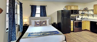 Sabaidii Guesthouse A & B