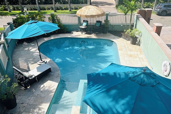 Outdoor pool, a heated pool