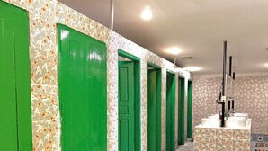 Felles sovesal – comfort | Bad