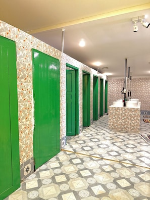 Comfort Shared Dormitory | Bathroom