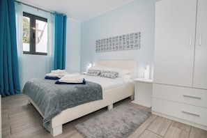 1 bedroom, Internet, bed sheets