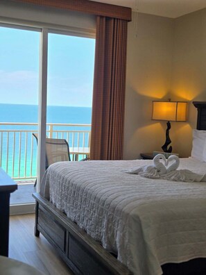 2 dormitoris, planxa i posts de planxar, wifi i roba de llit 