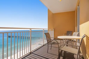 Outdoor dining - Condo in Panama City Beach,  Florida, Brand New Mattresses.  New Listing (Panama City Beach)