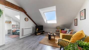 1 bedroom, iron/ironing board, travel crib, free WiFi