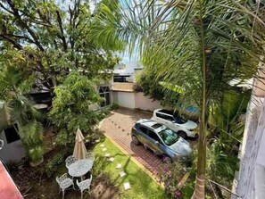 Outdoor dining - Campestre's Studio with AC close to Starbucks (Tuxtla Gutiérrez)