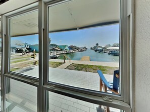House (4 Bedrooms) | Property amenity - Sunrise Bay by Miss Kitty’s (Rockport)