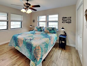 House (4 Bedrooms) | Property amenity - Sunrise Bay by Miss Kitty’s (Rockport)