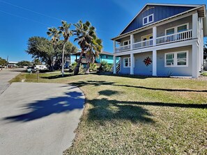 House (3 Bedrooms) | Property amenity