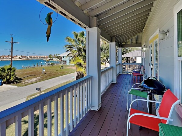 Property amenity - Island Charm by Miss Kitty’s (Rockport)