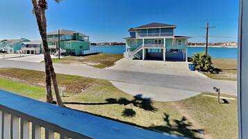 Rumah (3 Bedrooms) | Fasilitas properti