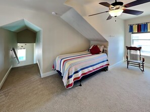 House (3 Bedrooms) | Property amenity