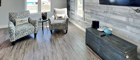 House (3 Bedrooms) | Property amenity