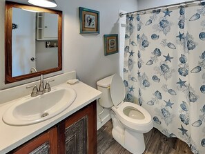 House (3 Bedrooms) | Property amenity